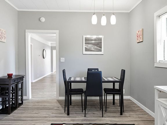 4th image of 708 S Bentley St