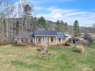 92 Fawn Ln, Rocky Gap, VA 24366