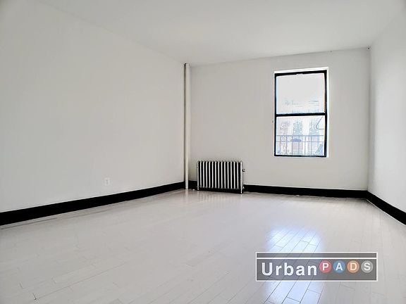 4th image of 2391 Bedford Ave #S5