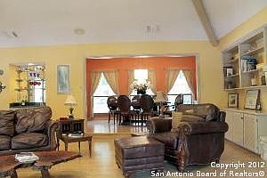 3rd image of 326 Twisted Wood Dr