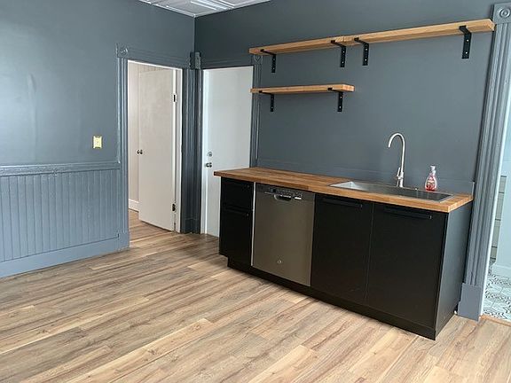 2nd image of 103 Masten Ave #2