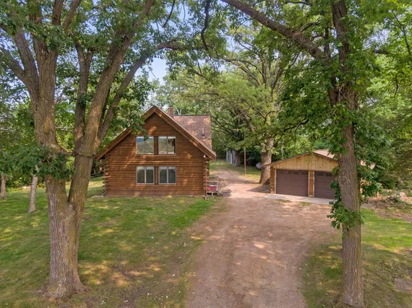 17006 W 250th St, Belle Plaine, MN 56011