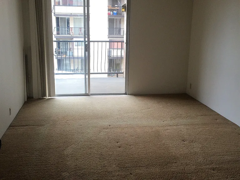 805 29th St #457 — Photo 7