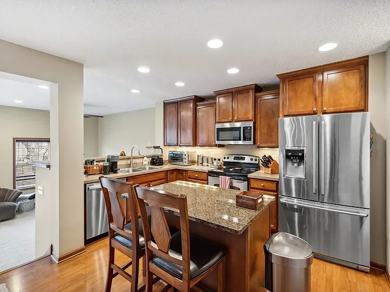 5021 Dunkirk Pl N — Photo 4