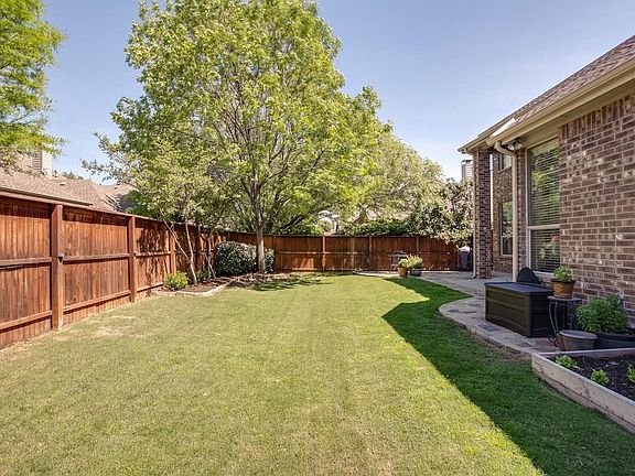 2nd image of 8681 Weston Ln