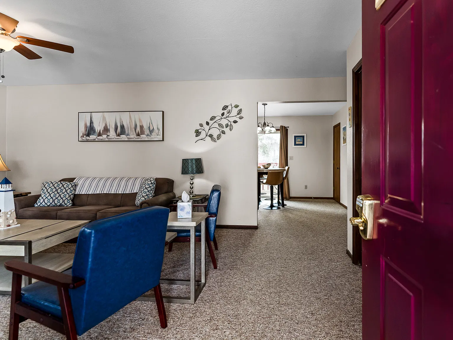 3 bed, 1.5 bath, $1,850 — Photo 2