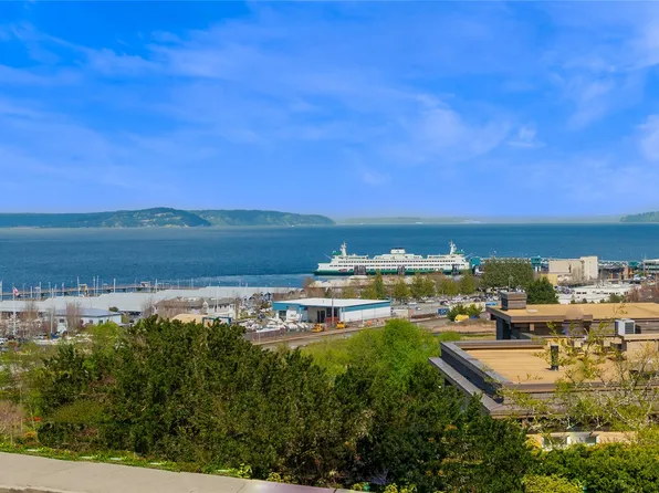 50 Pine Street #205, Edmonds, WA 98020