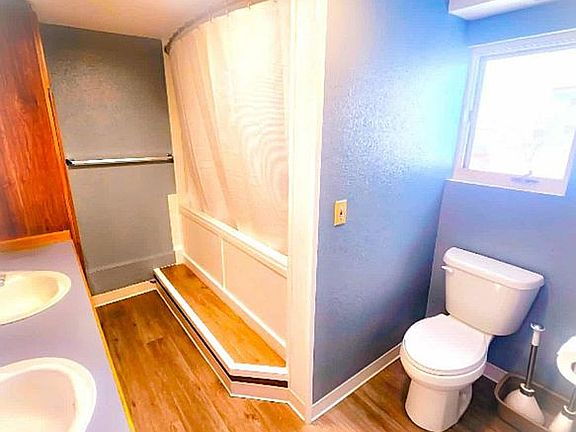 Updated bathroom 2025