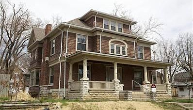 1st image of 27 Cambridge Ave