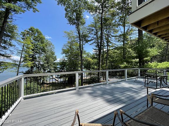 2nd image of 113 Chipmunk Dr