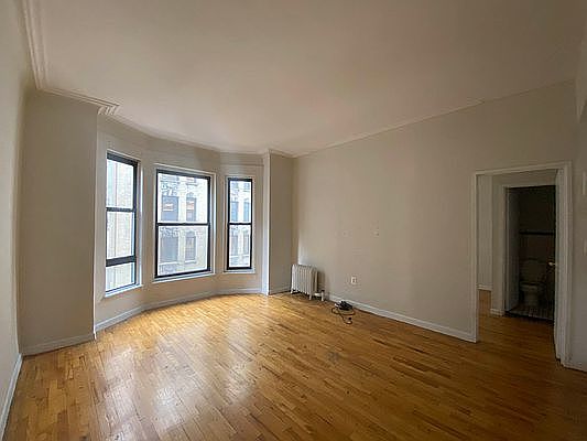 1st image of 11 E 32nd St APT 7B