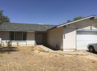 10740 McIntosh Way, California City, CA 93505
