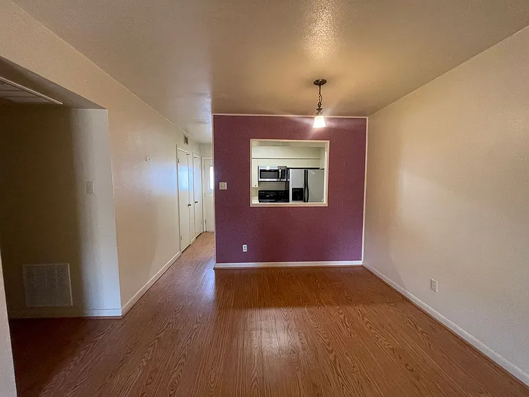 3820 Fairfield Ave #37 — Photo 6