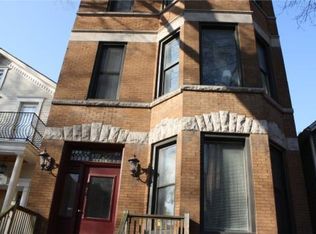 932 W Montana St APT 2, Chicago, IL 60614