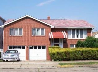 1415 Lenz Ave, Ambridge, PA 15003