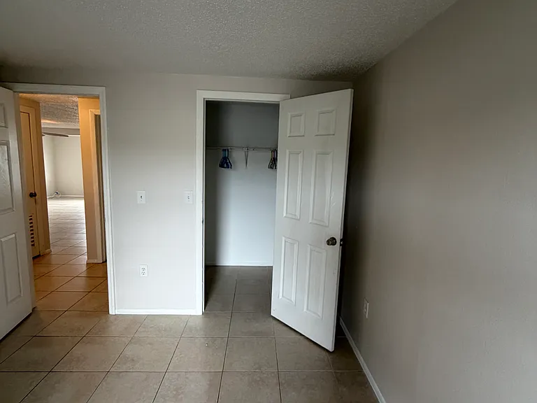 7833 43rd Avenue Dr W #7833 — Photo 12