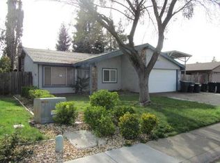 8976 Canberra Dr, Sacramento, CA 95826