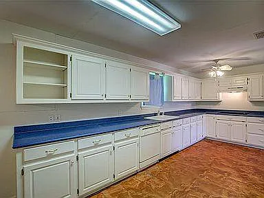1101 Northwood Dr — Photo 3