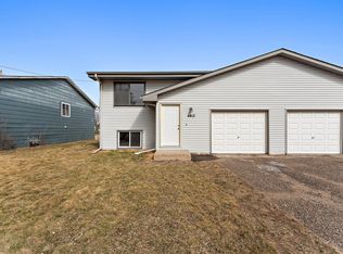 6812 76th Ave N, Minneapolis, MN 55428
