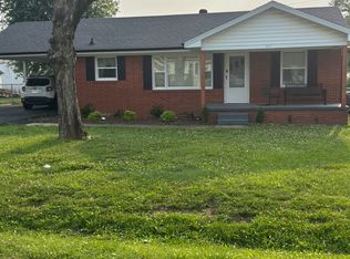 211 N Henderson Dr, Hopkinsville, KY 42240