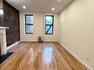74 Charles St #2A, New York, NY 10014