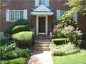 1st image of 52 Nathan Hale Dr APT 50B