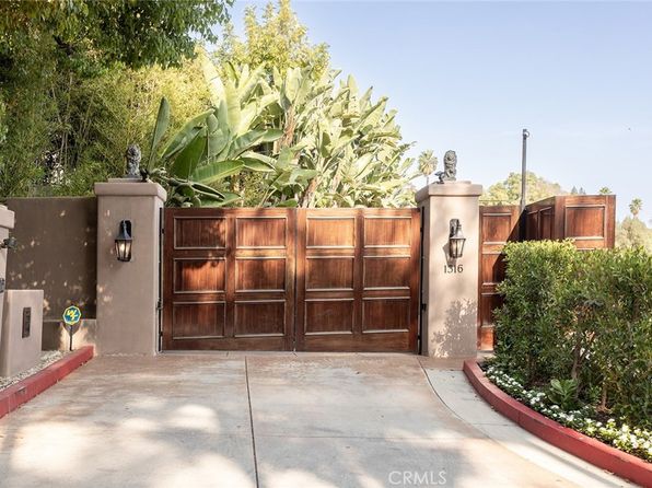 1316 Beverly Grove Pl