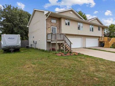 2038 Hannah Jo Ct, Iowa City, IA, 52240