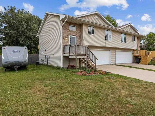 2038 Hannah Jo Ct, Iowa City, IA 52240