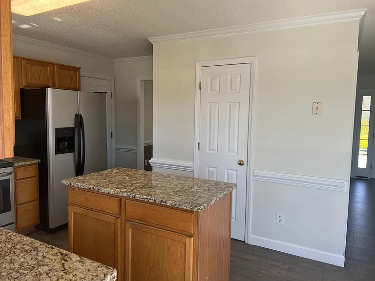 4300 Riverport Rd — Photo 11