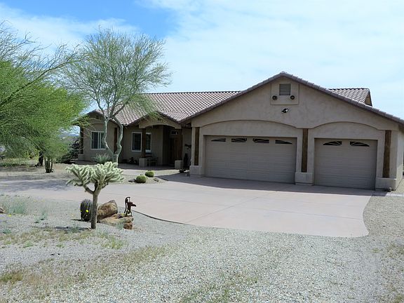 2nd image of 21445 W Vista Royale Dr