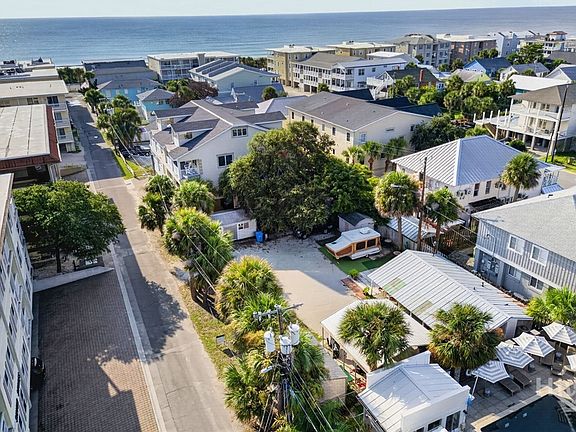 3rd image of 17 Silver Avenue