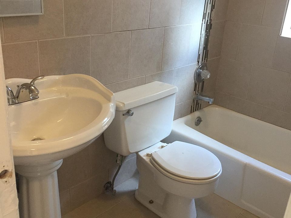1st image of 244 Roseville Ave APT 303