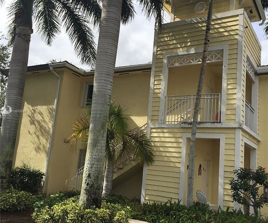 1st image of 2720 NE 3rd Dr Unit 201