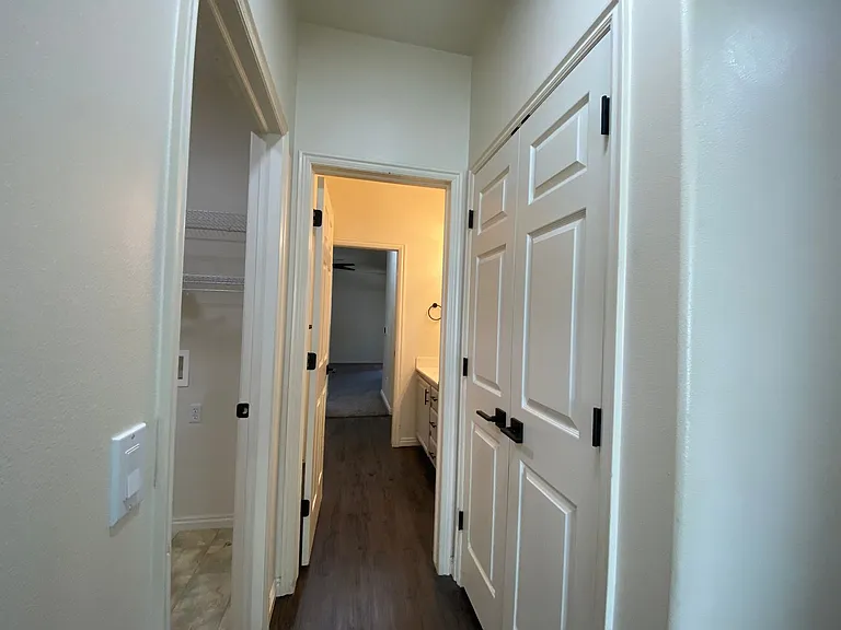 3427 E Sweetwater Springs Dr — Photo 16