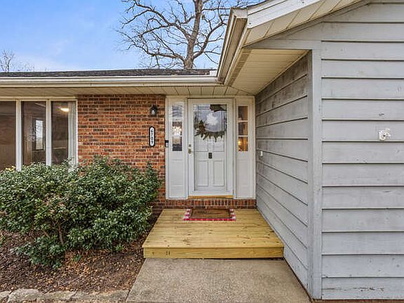 4th image of 6709 N West Arrowhead Dr