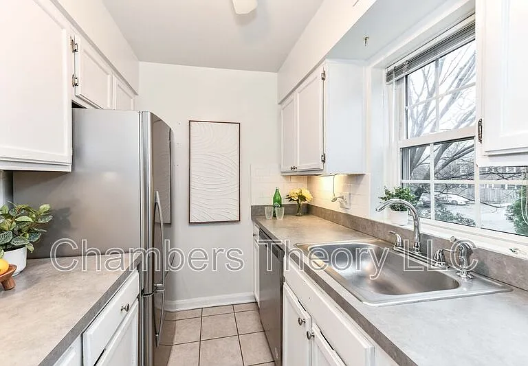 3279 S Stafford St #B2 — Photo 13