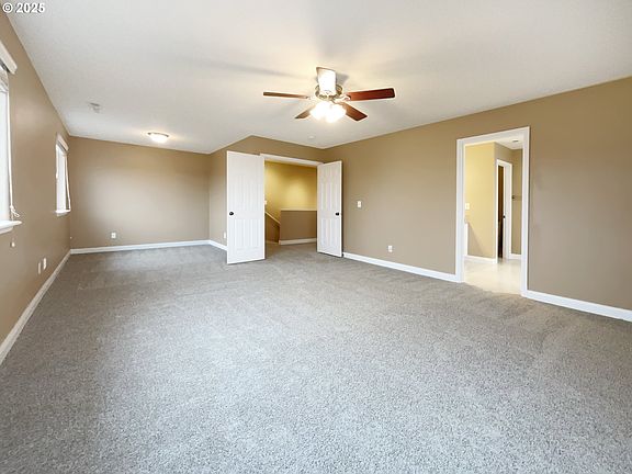 4th image of 15516 SE Evergreen Dr