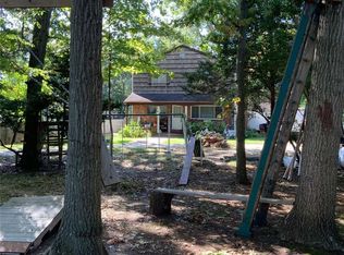 162 Kings Park Rd, Commack, NY 11725