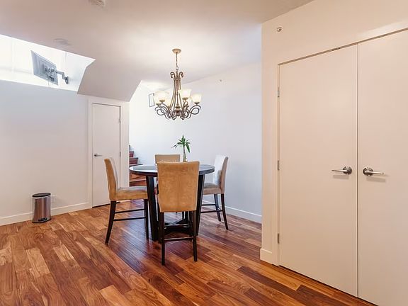 5th image of 270 E 6th Ave #Townhouse