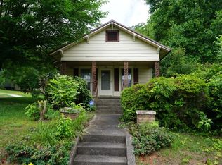 530 S Green St, Statesville, NC 28677