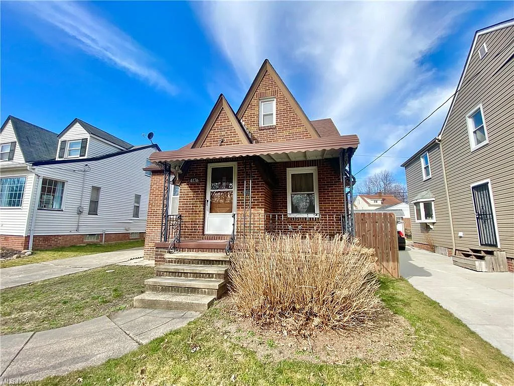 4176 Ridgeview Rd photo 1