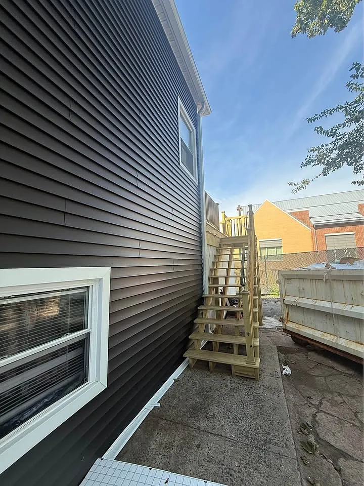 1 bed, 700 sqft, $1,800 — Photo 3