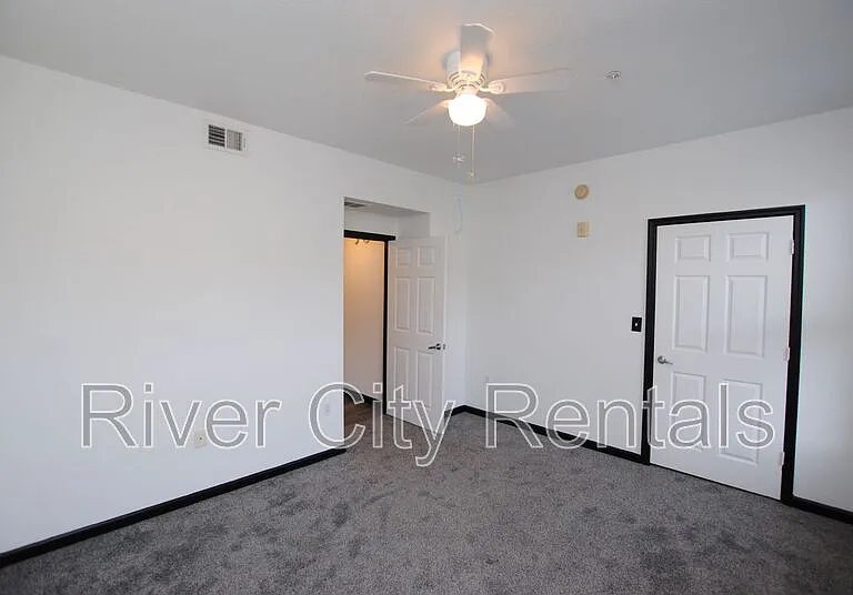 8539 Gate Pkwy W #1736 — Photo 18