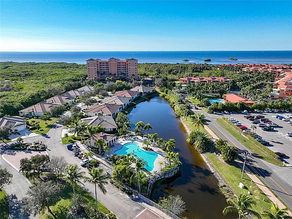 4th image of 3170 Matecumbe Key Rd APT 112