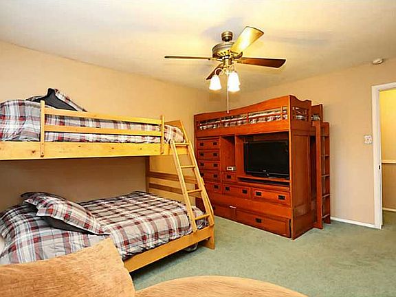 5th image of 41605 Brownie Ln