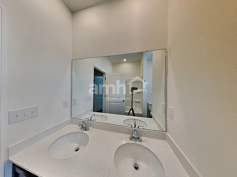 27619 Saint Andrews Ave — Photo 18