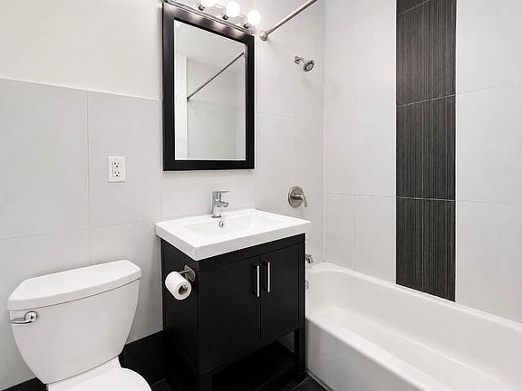 5th image of 950 Nostrand Ave #2L