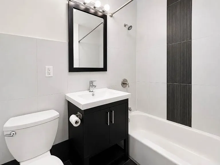 950 Nostrand Ave #2L — Photo 5