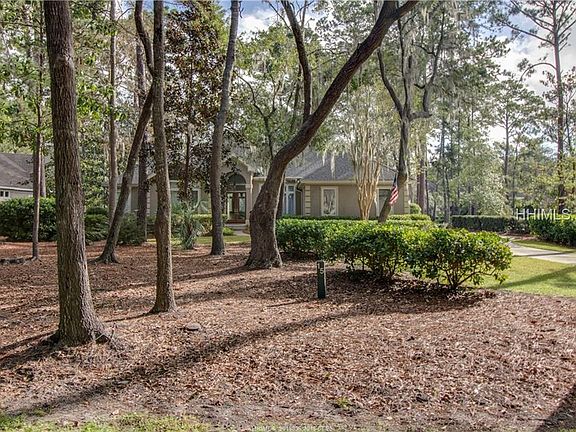 5th image of 15 Pond Dr